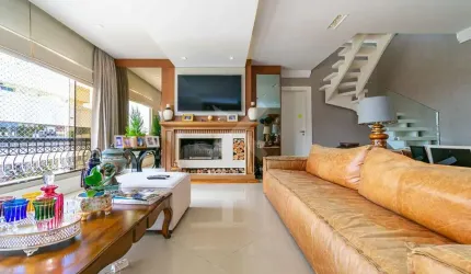 Cobertura com 2 quartos para alugar na Travessa Jundiaí, 2200, Higienópolis, Porto Alegre por R$ 17.000