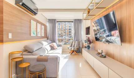 Apartamento com 3 quartos à venda na Rua Afonso Taunay, 180, Boa Vista, Porto Alegre por R$ 800.000