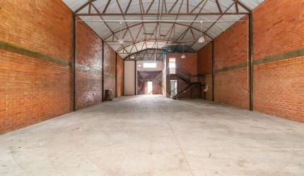 Barracão / Galpão / Depósito à venda na Rua Vítor Valpírio, 71, Anchieta, Porto Alegre por R$ 700.000