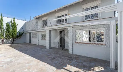 Casa comercial para alugar na Avenida São Paulo, 1059, São Geraldo, Porto Alegre por R$ 7.300