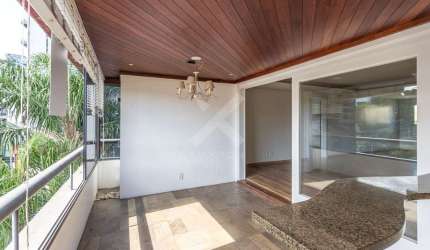 Apartamento com 3 quartos à venda na Rua Pedro Chaves Barcelos, 375, Auxiliadora, Porto Alegre por R$ 1.100.000