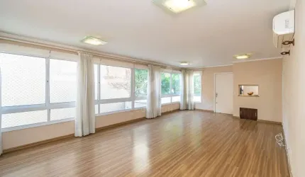 Apartamento com 3 quartos à venda na Rua Marquês do Pombal, 833, Moinhos de Vento, Porto Alegre por R$ 1.100.000