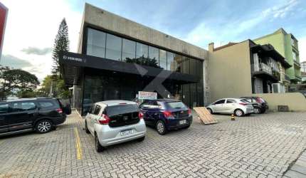 Ponto comercial para alugar na Avenida Cristóvão Colombo, 2540, São João, Porto Alegre por R$ 30.000