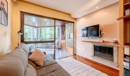 Apartamento com 2 quartos à venda na Avenida Lageado, 741, Petrópolis, Porto Alegre por R$ 650.000