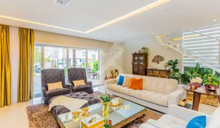 Casa em condomínio fechado com 4 quartos à venda na Avenida Senador Salgado Filho, 8500, Vila Augusta, Viamão por R$ 1.900.000