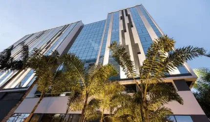 Flat com 1 quarto à venda na Avenida Inácio Vasconcelos, 855, Boa Vista, Porto Alegre por R$ 390.000
