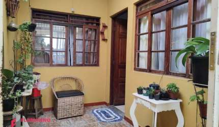 Casa com 2 quartos, 67 m², à venda por R$ 269.000  Santo Antonio - São José dos Pinhais/PR