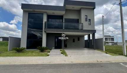 Sobrado Dentro de Condomínio no Bairro Ypê!