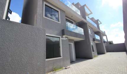 Sobrado à venda 3 quartos - Bairro Pinheirinho