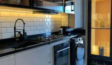 Apartamento com 2 dormitórios à venda, 59 m² por R$ 599.000,00 - Pinheirinho - Curitiba/PR