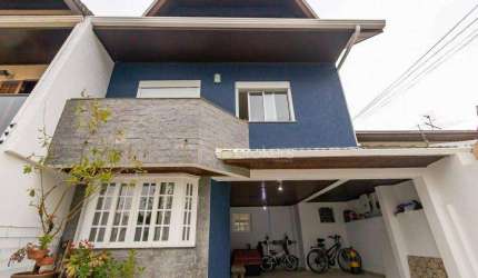 TRIPLEX COM 4 QUARTOS, 4 VAGAS E INFRAESTRUTURA SUSTENTÁVEL!