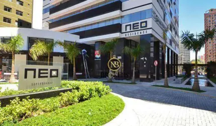 Apartamento com 2 dormitórios para alugar, 50 m² por R$ 5.350,00/mês - Centro Cívico - Curitiba/PR