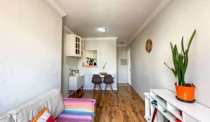 Apartamento com 2 dormitórios à venda, 50 m² por R$ 300.000,00 - Morumbi - São Paulo/SP