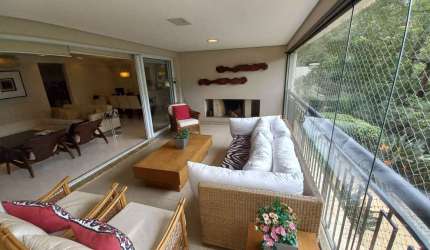 Apartamento de luxo com 3 suítes e 4 vagas na Vila Andrade, São Paulo - SP: confira essa oportunidade!