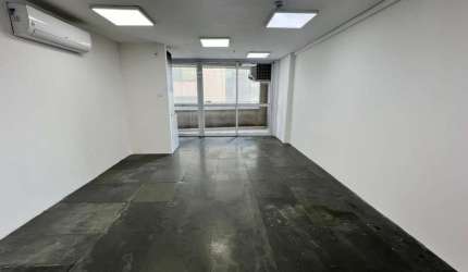 Sala/Conjunto comercial para aluguel na Chácara Santo Antônio