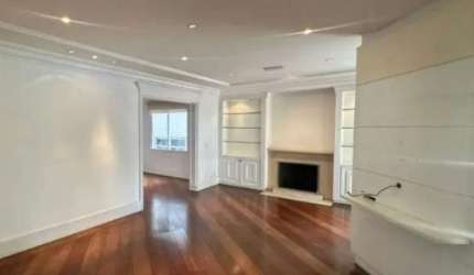 Apartamento à venda com 210m², 4 quartos e 4 vagas