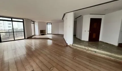 Imperdível! Apartamento Triplex de Luxo com 4 suítes e 4 vagas na Vila Andrade, São Paulo - SP - 637m²