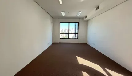 Sala comercial para venda no Itaim