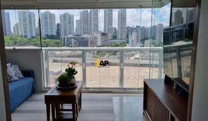Imperdível! Apartamento Mobiliado à venda com 76m², 2 quartos (1 suite) e 1 vaga de garagem. Vila Andrade, São Paulo-SP.