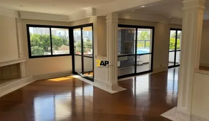 Penthouse no Brooklin: Apartamento 3 suítes, 216m², 3 vagas, lazer privativo. Venda ou locação em São Paulo-SP.