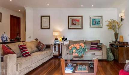 Venda de Apartamento de Luxo em Moema, São Paulo - 4 quartos, 3 suítes, 3 salas, 4 banheiros, 2 vagas de garagem, 200m².