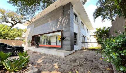 Loja Comercial de Alto Padrão para Aluguel no Jardim Paulista, 8 Vagas de Garagem, 830m².