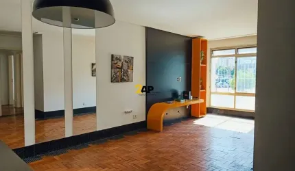Apartamento à venda em Pinheiros, São Paulo-SP: 2 quartos, 1 sala, 2 banheiros, 1 vaga de garagem - 69,00 m² de área.