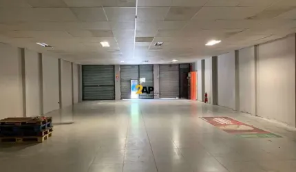 Ponto Comercial para Locação na Lapa, São Paulo-SP: 4 Salas, 4 Banheiros, 1 Vaga e 487m² de Área.