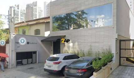 Loja comercial para aluguel no Brooklin: 3 banheiros, 4 vagas de garagem, 1.035,00 m² de área.