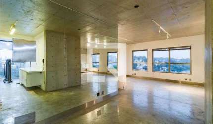 Apartamento à Venda - Panamby, 1 Quarto,  70 m2