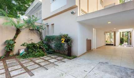 Imperdível: Casa Comercial para Locação no Brooklin, bairro Cidade Monções - 5 salas, 3 banheiros, 3 vagas, 204m².