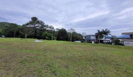 Terreno à venda na Estrada Haroldo Soares Glavan, Cacupé, Florianópolis por R$ 3.700.000