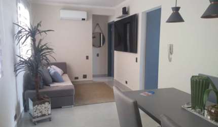 Apartamento  frente ao mar região nobre da cidade com 01 suíte em Santos