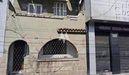 Casa Comercial em ótima localização , bom para comércio em geral com 123m² no bairro da Vila Mathias