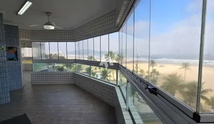 Apartamento á venda na Praia Grande/Sp