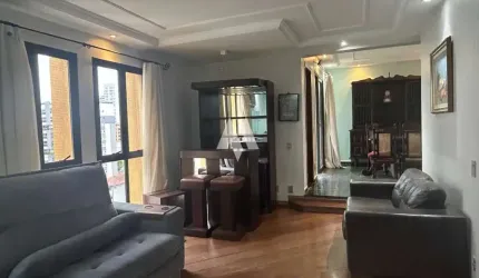 Amplo apartamento em rua linda e com vista linda