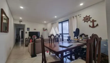 Apartamento Padrão de 2 dormitórios sendo 1 suíte em prédio com lazer