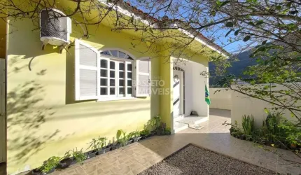 Casa com 3 quartos à venda na Rua Recanto do Parque, 14, São João do Rio Vermelho, Florianópolis por R$ 650.000