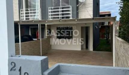 Casa com 3 quartos à venda na Rua Fernando Bauther da Silva, 218, Ingleses, Florianópolis por R$ 590.000