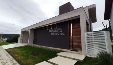 Casa em condomínio fechado com 4 quartos à venda na Estrada Cristóvão Machado de Campos, 2270, Vargem Grande, Florianópolis por R$ 2.475.000