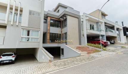 Casa em condomínio fechado com 3 quartos à venda na Rua Maria Luiza Bazzani Natal, 381, Uberaba, Curitiba, 323 m2 por R$ 2.990.000