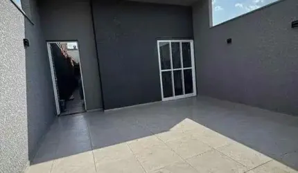 Casa à Venda no Berbari Club II- Bragança Paulista