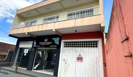 Sobrado à venda, 230 m² por R$ 880.000 - Conjunto Cafezal 1 - Londrina/PR