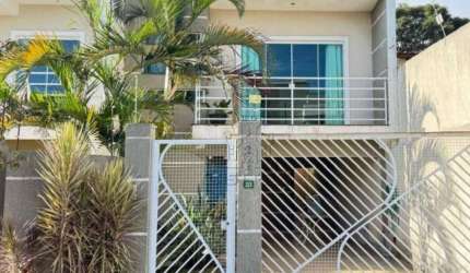 Casa com 3 dormitórios à venda, 150 m² por R$ 590.000,00 - Jardim Laranjeiras - Apucarana/PR