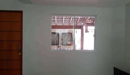 Sobrado para alugar, 99 m² por R$ 3.790/mês - Industrial - Londrina/PR