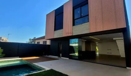 Sobrado com 5 dormitórios à venda, 303 m² por R$ 2.990.000 - Royal Forest Residence - Londrina/PR