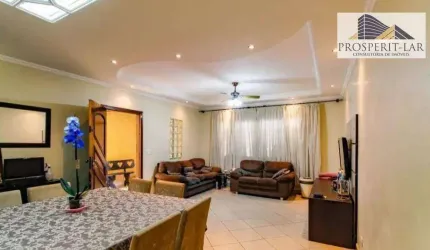 Sobrado com 3 dormitórios à venda, 220 m² por R$ 790.000 - Vila Moreira
