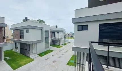 Village Du Soleil - Casa com 3 dormitórios (3 suítes) à venda, 160 m² - 350m da praia - Campeche - Florianópolis/SC