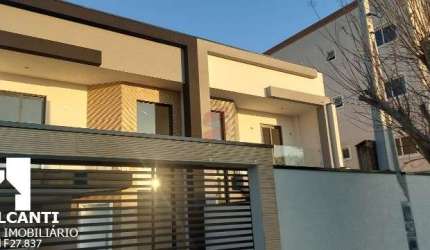 Casa com 3 quartos à venda no Afonso Pena, São José dos Pinhais , 125 m2 por R$ 790.000