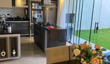 Casa em condomínio fechado com 3 quartos à venda na Costeira, São José dos Pinhais , 150 m2 por R$ 850.000